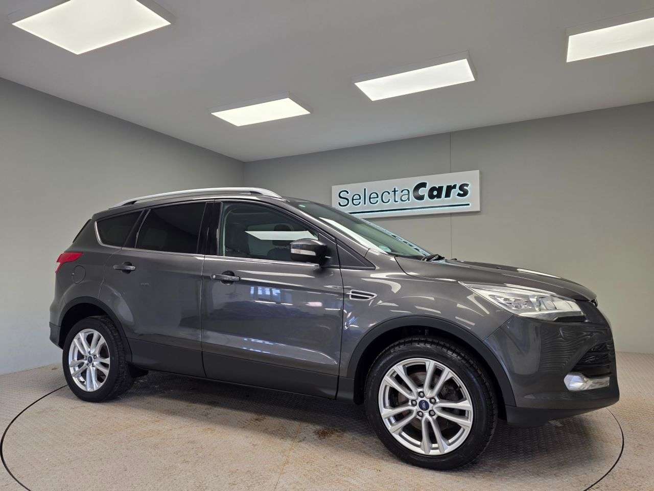 A 2016 FORD KUGA 2.0 TDCi Titanium X Sport SUV 5dr Diesel Manual AWD Euro 6 (s/s) (180 ps) A 2016 FORD KUGA 2.0 TDCi Titanium X Sport SUV 5dr Diesel Manual AWD Euro 6 (s/s) (180 ps)