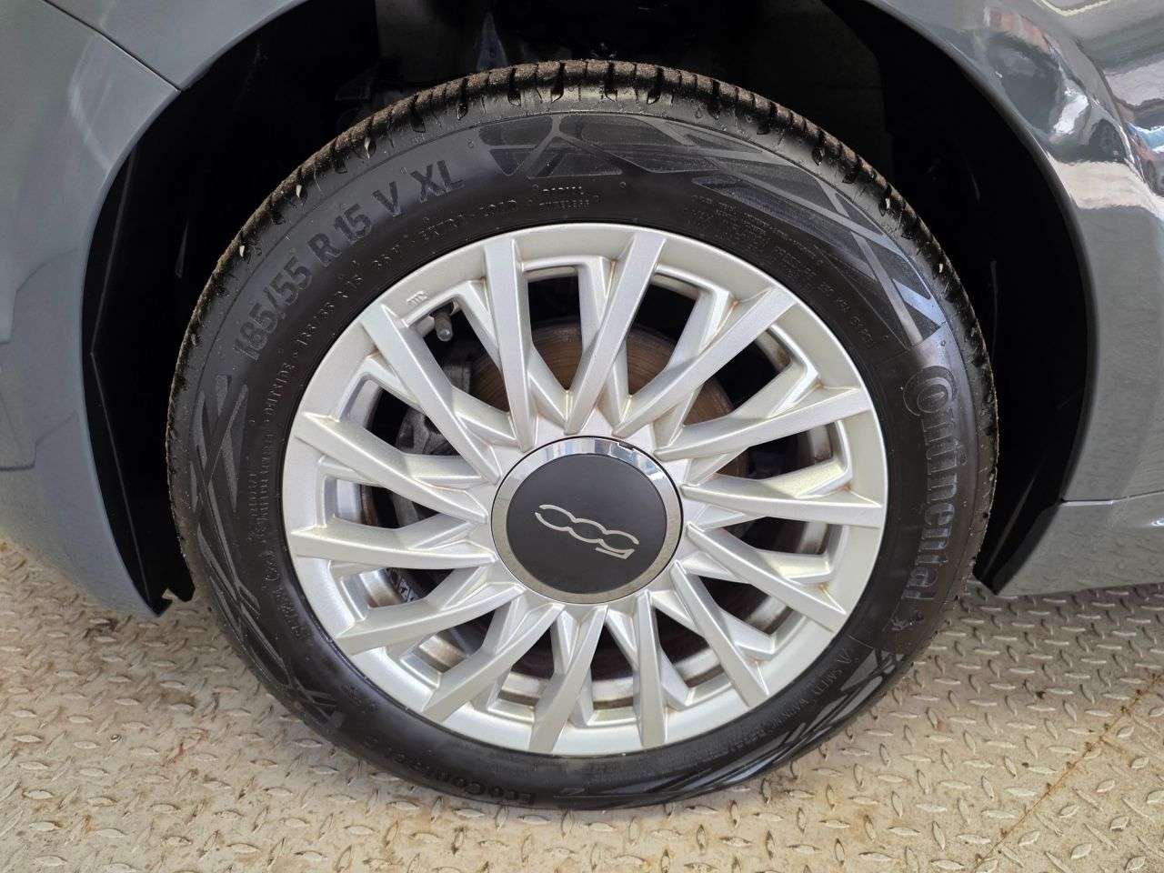 2021 FIAT 500 2021 FIAT 500