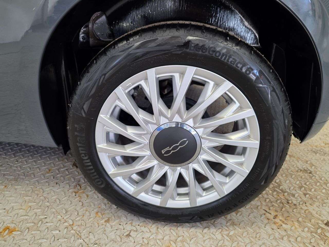 2021 FIAT 500 2021 FIAT 500