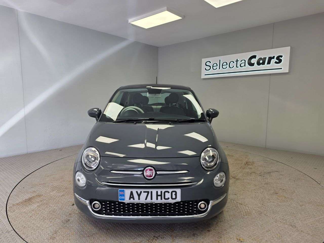 A 2021 FIAT 500 1.0 MHEV Dolcevita Hatchback 3dr Petrol Manual Euro 6 (s/s) (70 bhp) A 2021 FIAT 500 1.0 MHEV Dolcevita Hatchback 3dr Petrol Manual Euro 6 (s/s) (70 bhp)