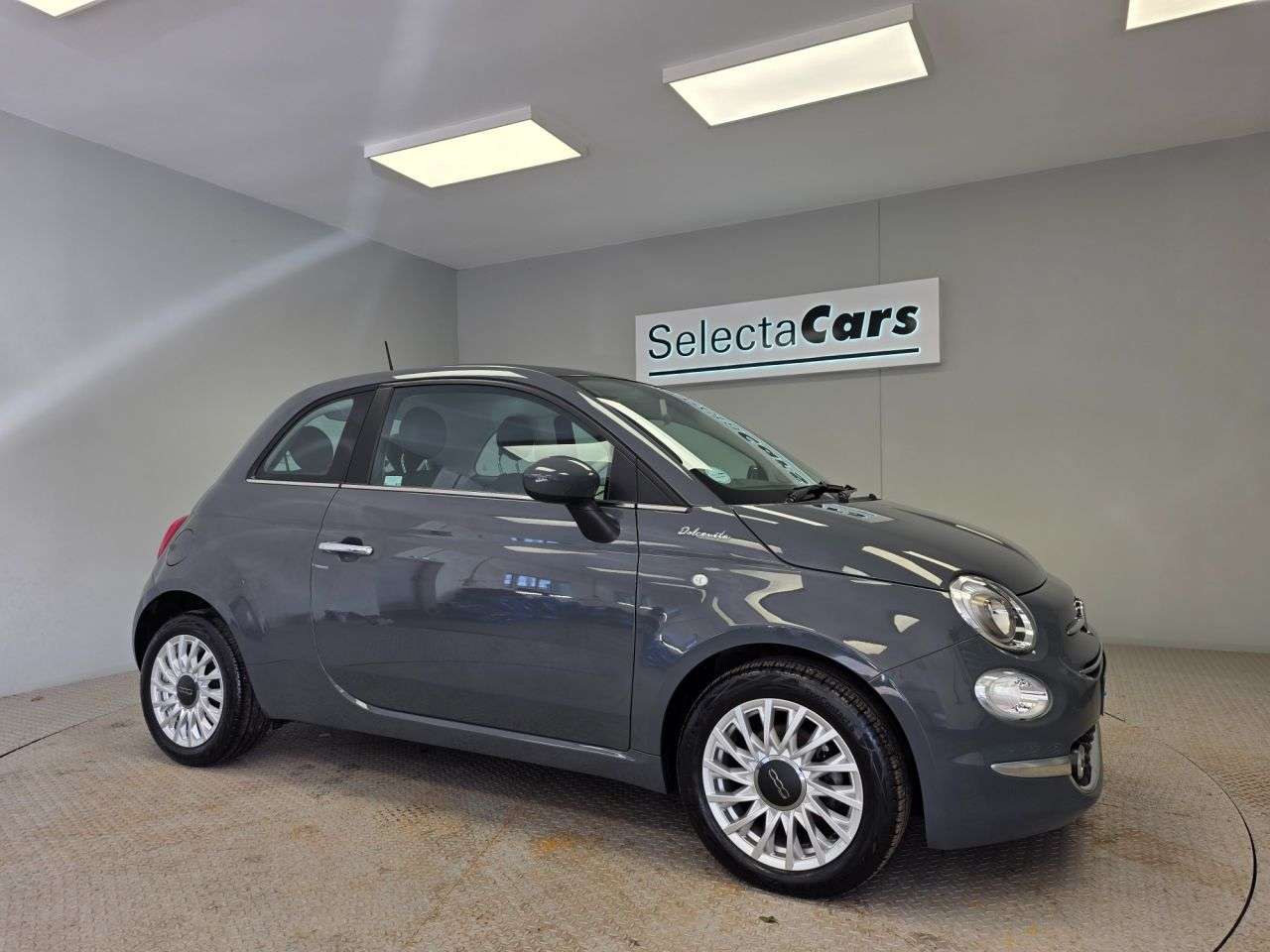 2021 FIAT 500 2021 FIAT 500