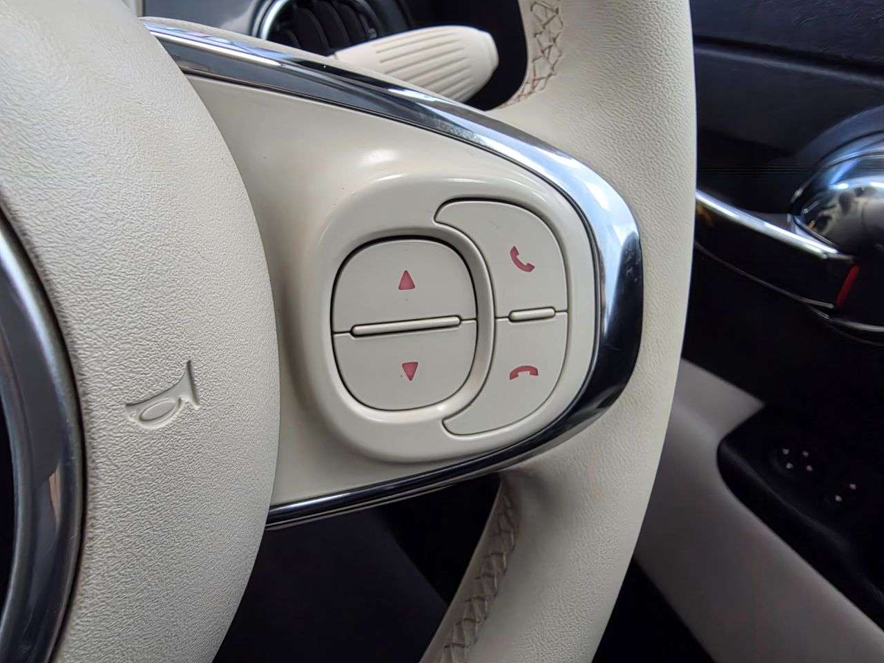 2021 FIAT 500 2021 FIAT 500