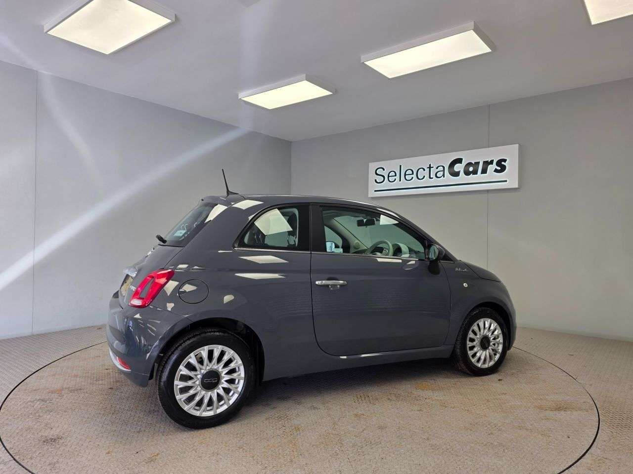 2021 FIAT 500 2021 FIAT 500