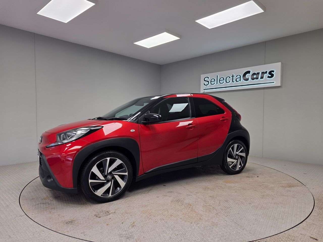 2023 TOYOTA AYGO X 2023 TOYOTA AYGO X