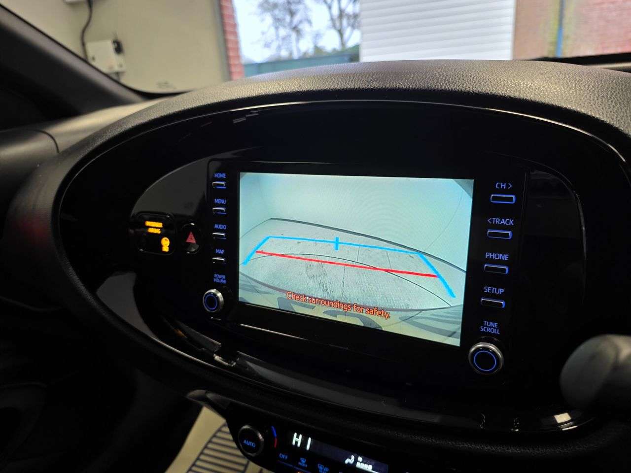 2023 TOYOTA AYGO X 2023 TOYOTA AYGO X