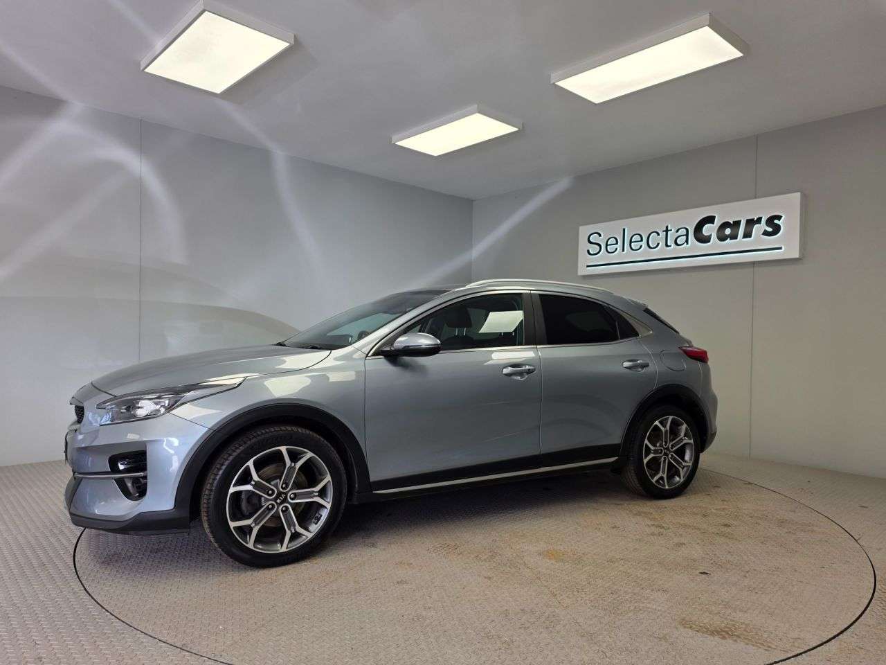 2020 KIA XCEED 2020 KIA XCEED