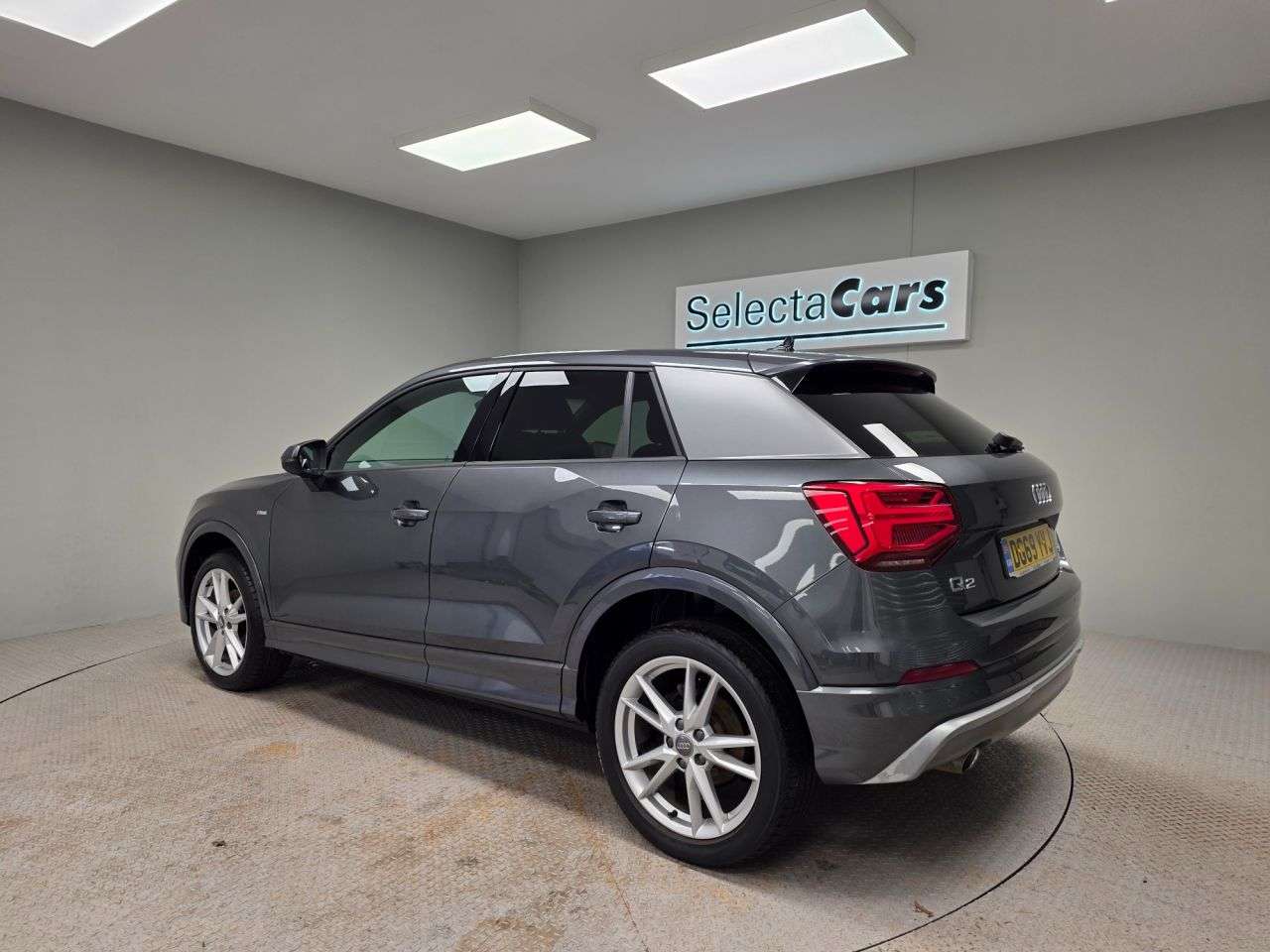 A 2019 AUDI Q2 1.6 TDI 30 S line SUV 5dr Diesel S Tronic Euro 6 (s/s) (116 ps) A 2019 AUDI Q2 1.6 TDI 30 S line SUV 5dr Diesel S Tronic Euro 6 (s/s) (116 ps)