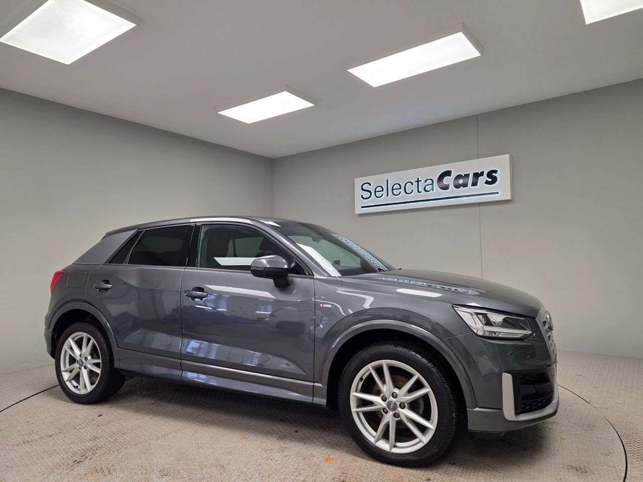 2019 AUDI Q2 2019 AUDI Q2