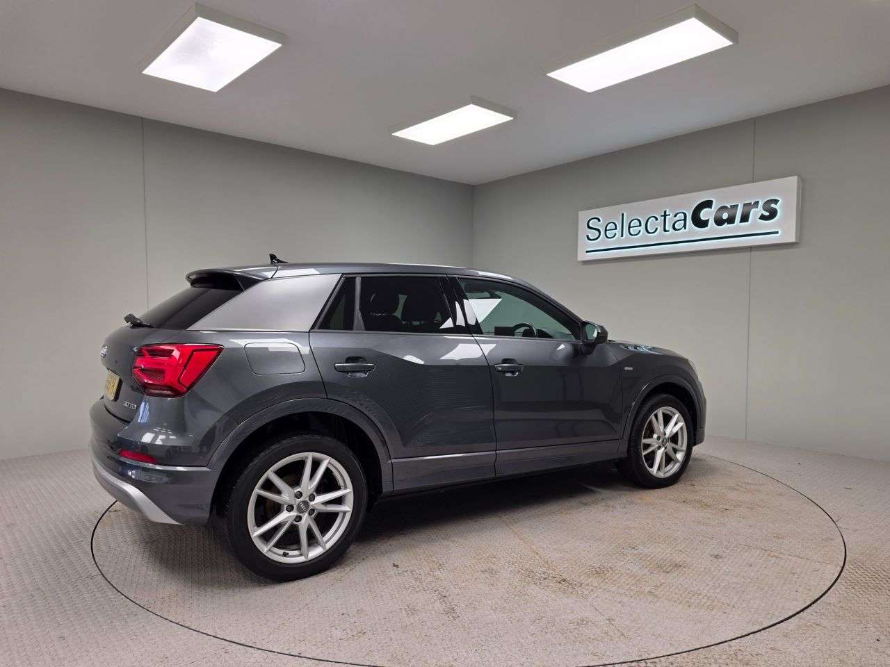 2019 AUDI Q2 2019 AUDI Q2