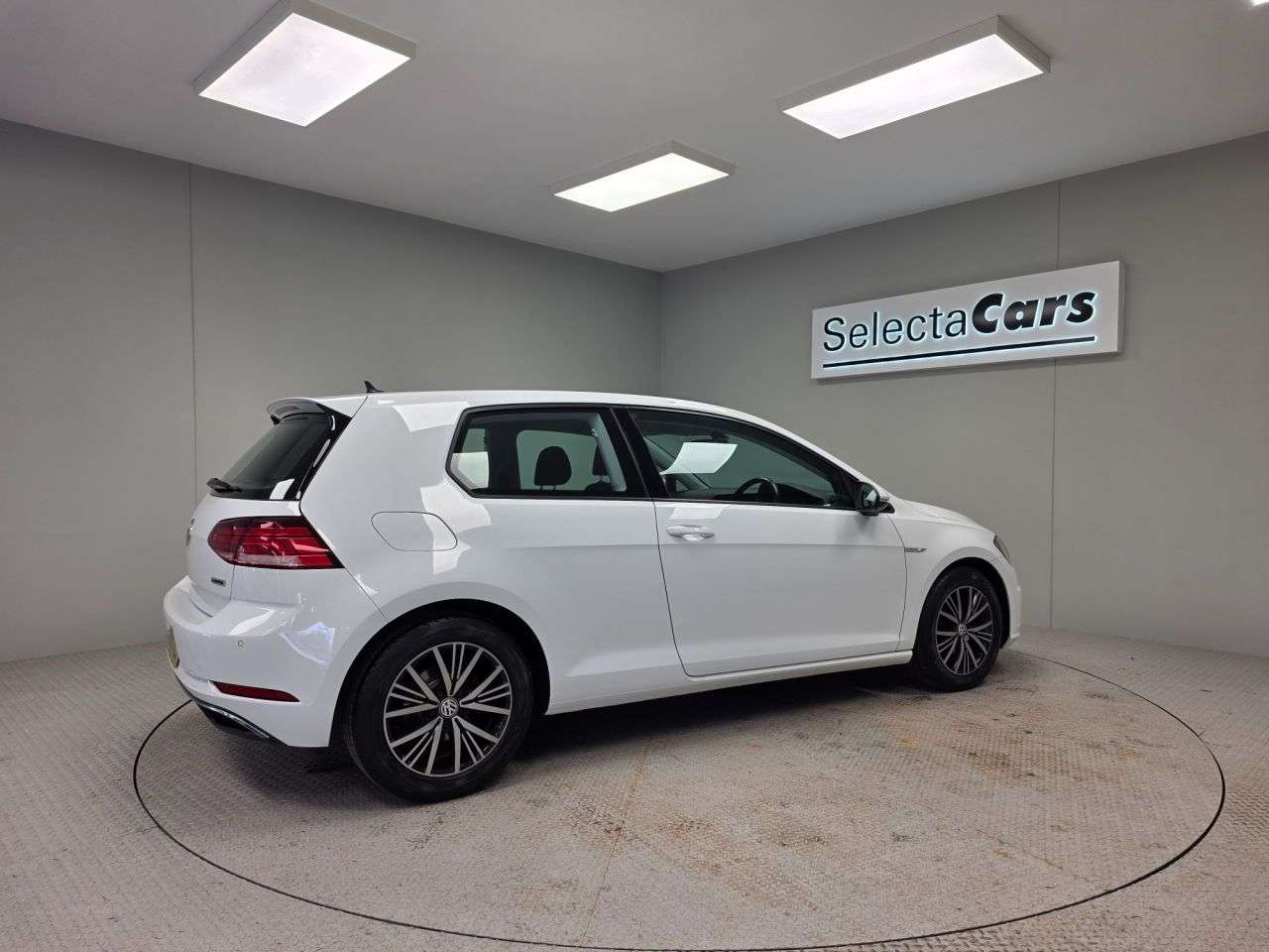2018 VOLKSWAGEN GOLF 2018 VOLKSWAGEN GOLF