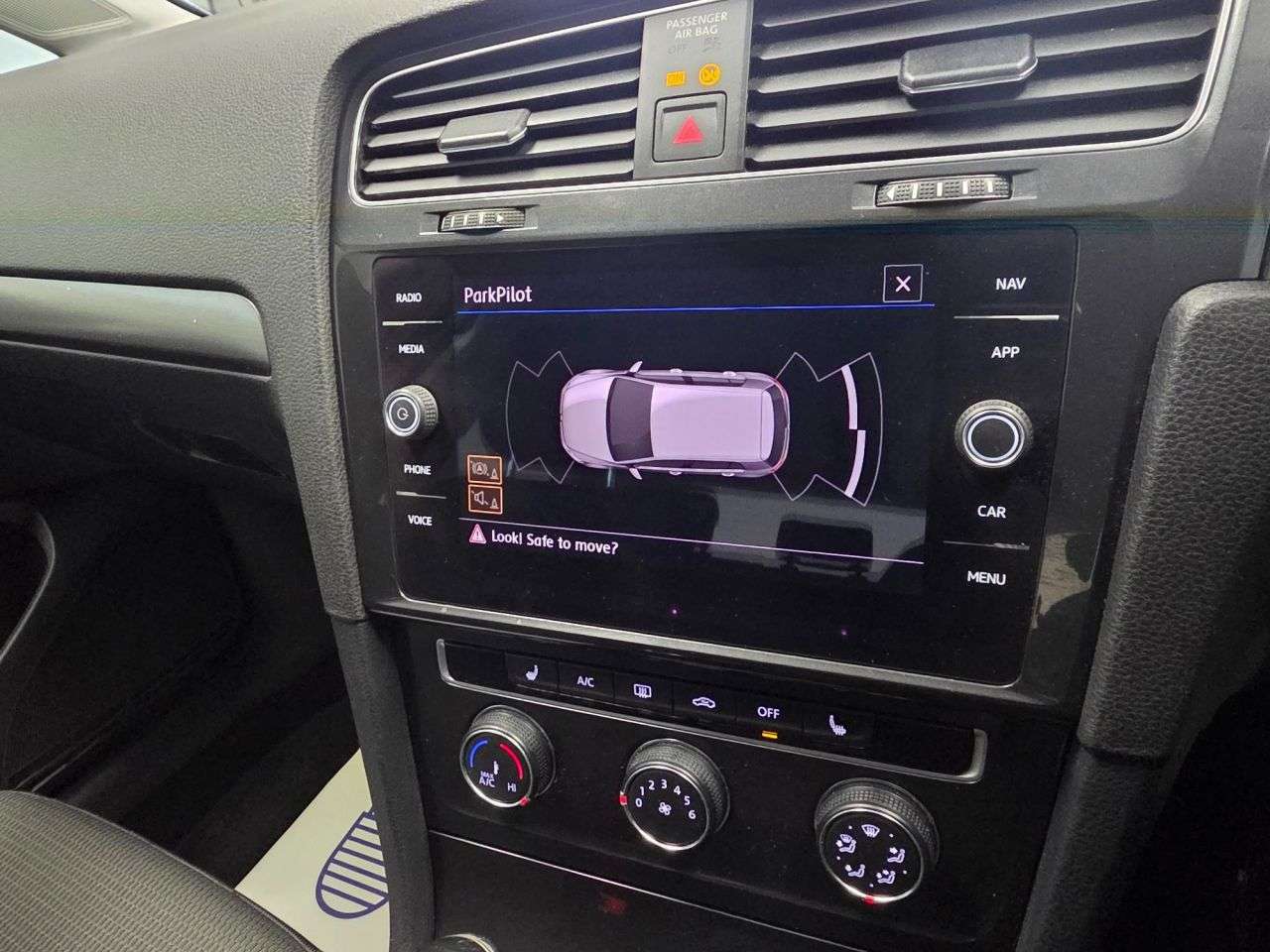 2018 VOLKSWAGEN GOLF 2018 VOLKSWAGEN GOLF