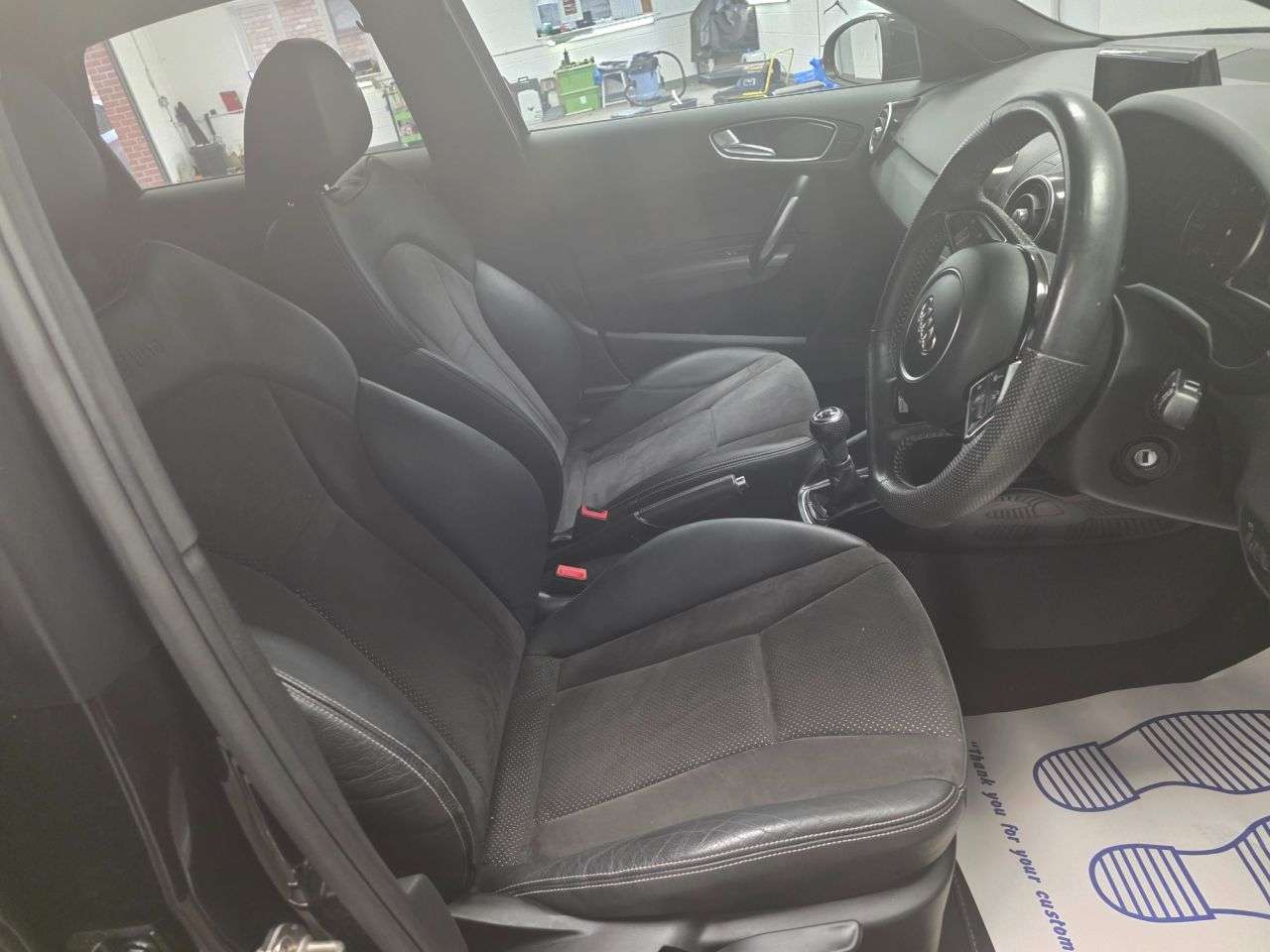 2017 AUDI A1 2017 AUDI A1