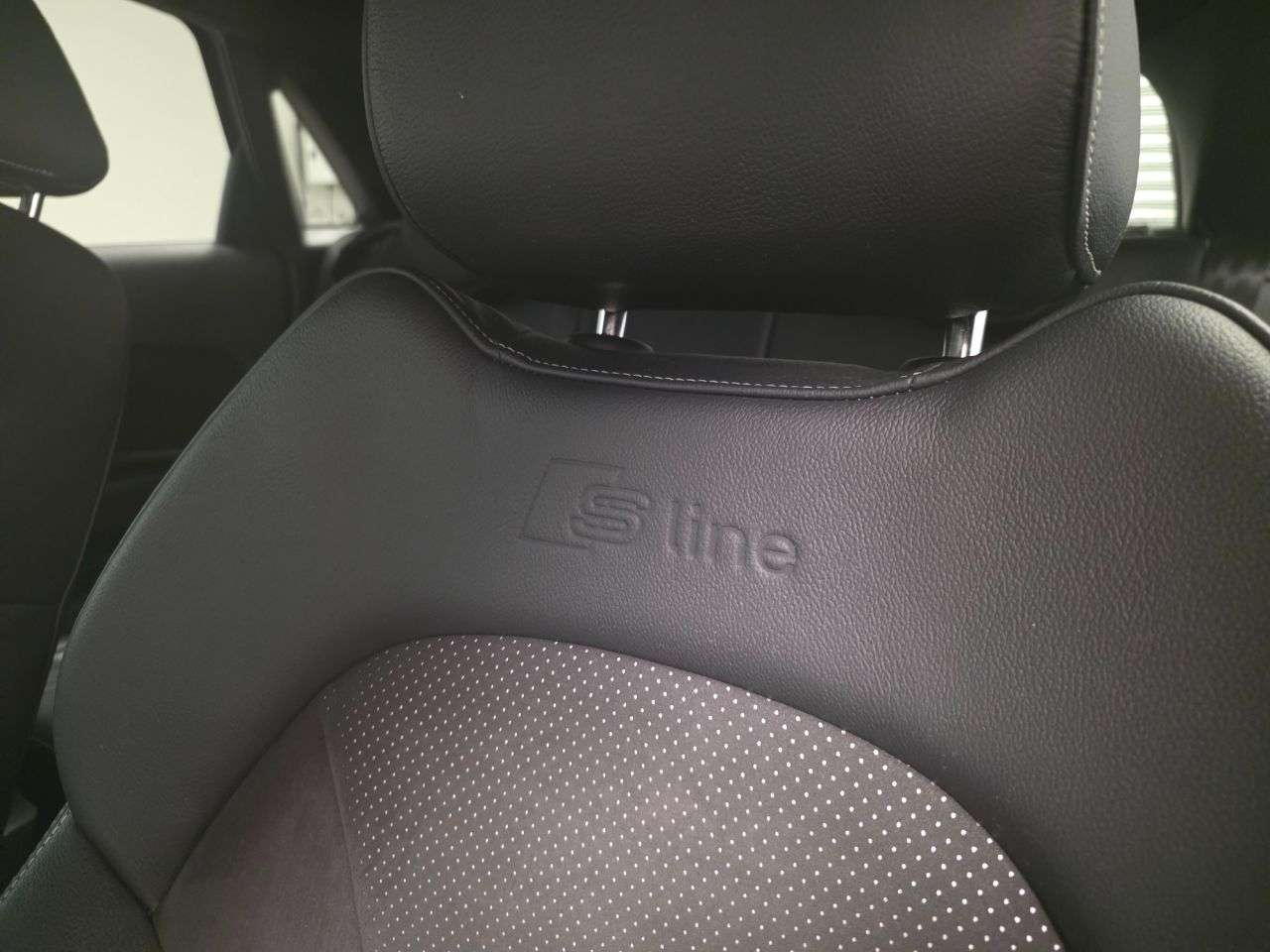 2017 AUDI A1 2017 AUDI A1