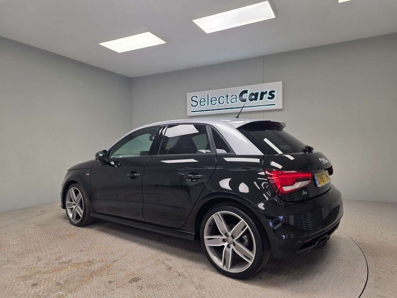 A 2017 AUDI A1 1.4 TFSI CoD Black Edition Sportback 5dr Petrol Manual Euro 6 (s/s) (150 ps A 2017 AUDI A1 1.4 TFSI CoD Black Edition Sportback 5dr Petrol Manual Euro 6 (s/s) (150 ps