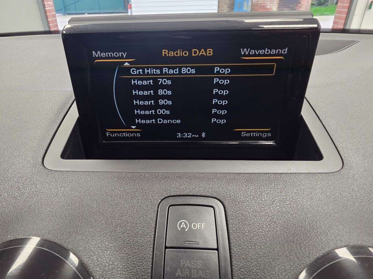 2017 AUDI A1 2017 AUDI A1