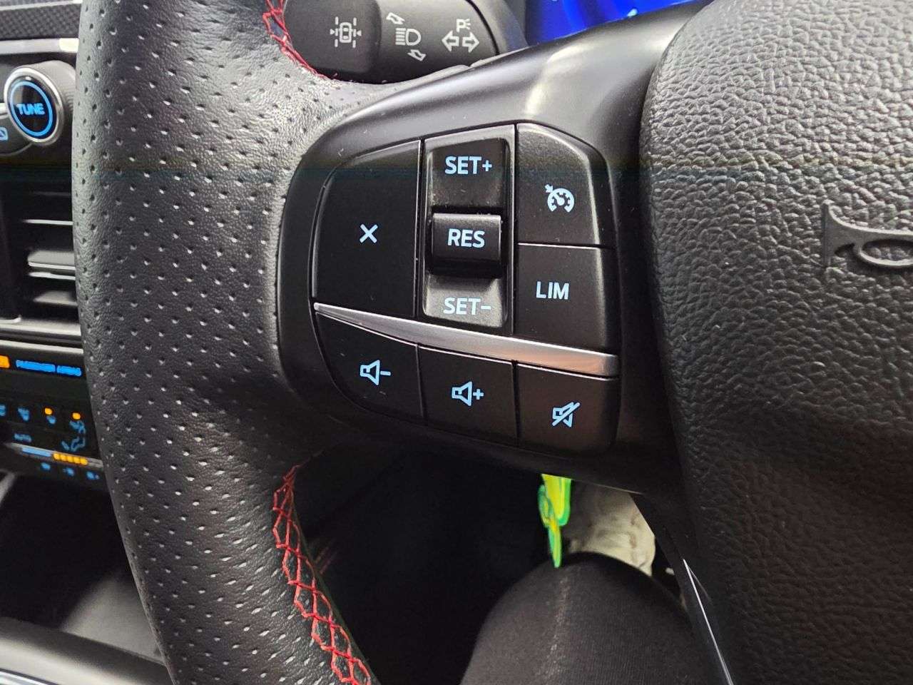 2021 FORD KUGA 2021 FORD KUGA