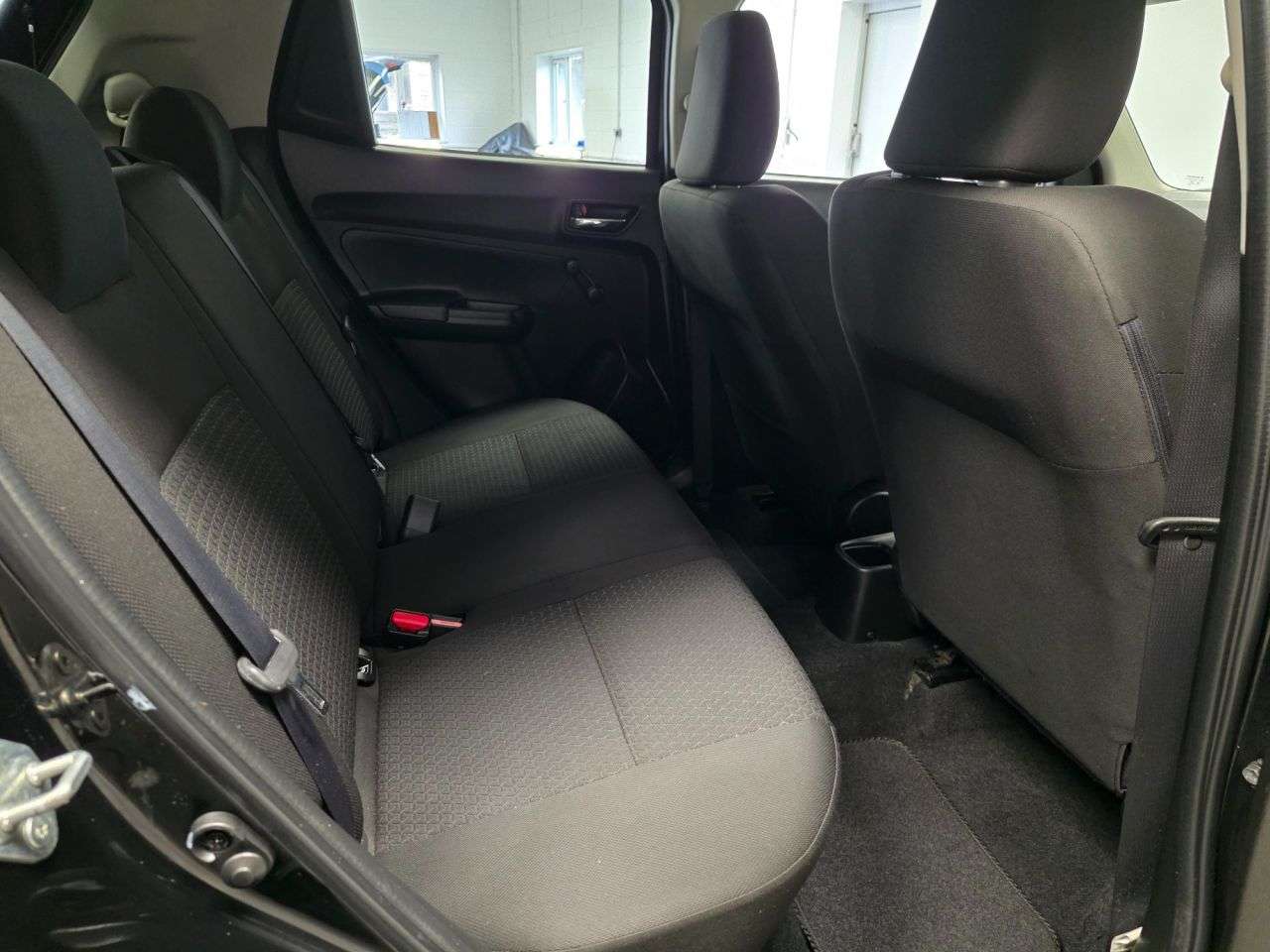 2017 SUZUKI SWIFT 2017 SUZUKI SWIFT