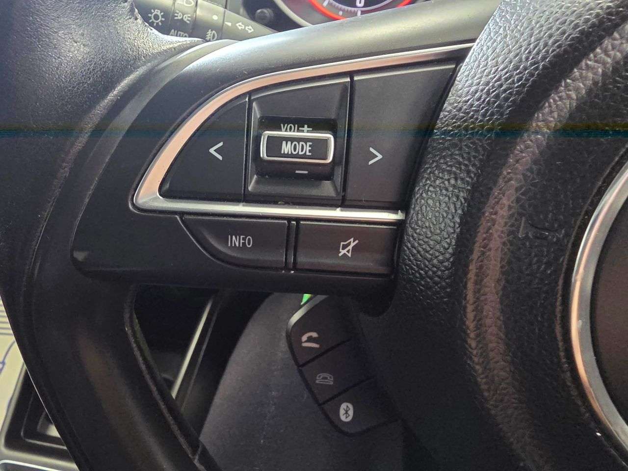 2017 SUZUKI SWIFT 2017 SUZUKI SWIFT