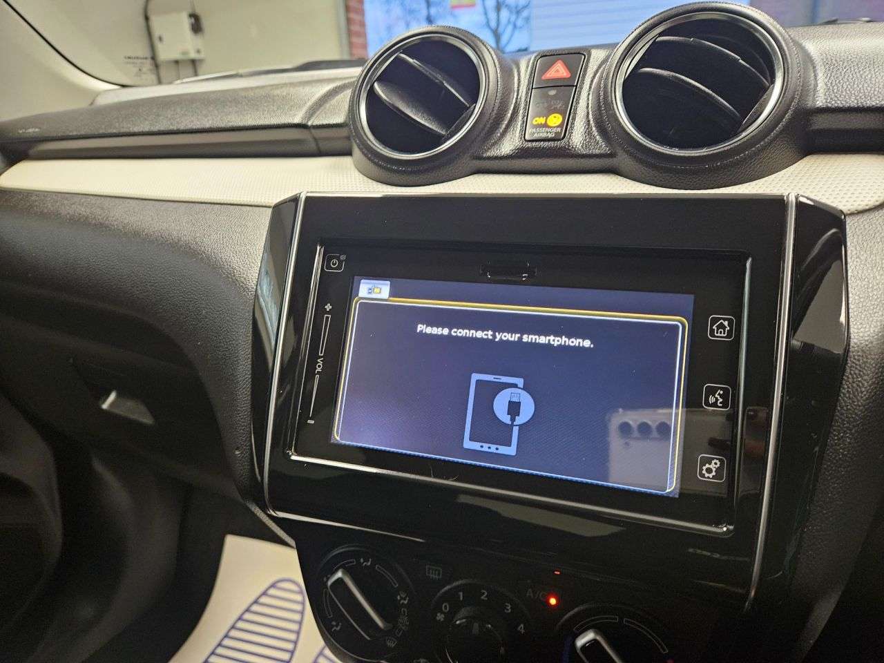 2017 SUZUKI SWIFT 2017 SUZUKI SWIFT