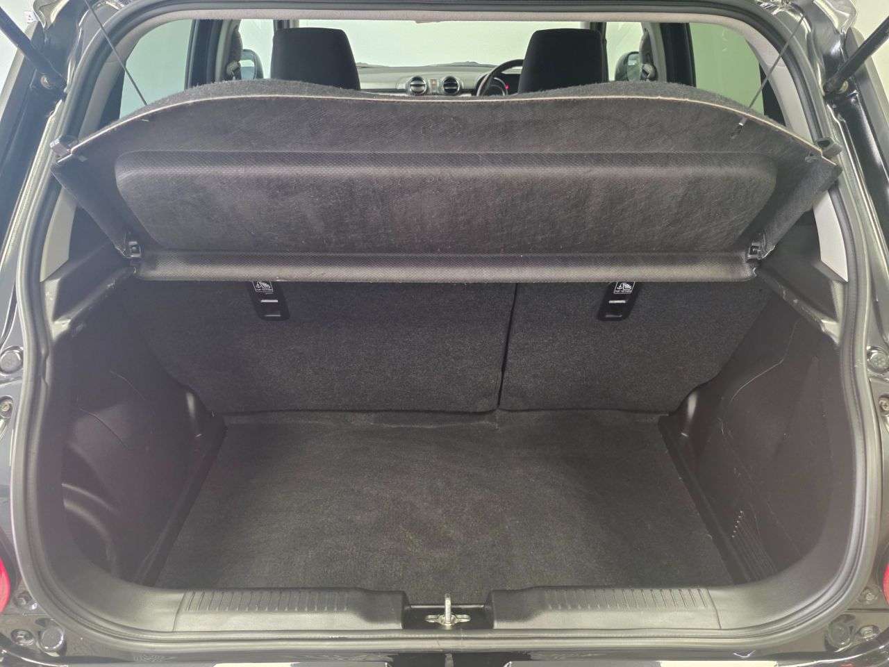 2017 SUZUKI SWIFT 2017 SUZUKI SWIFT