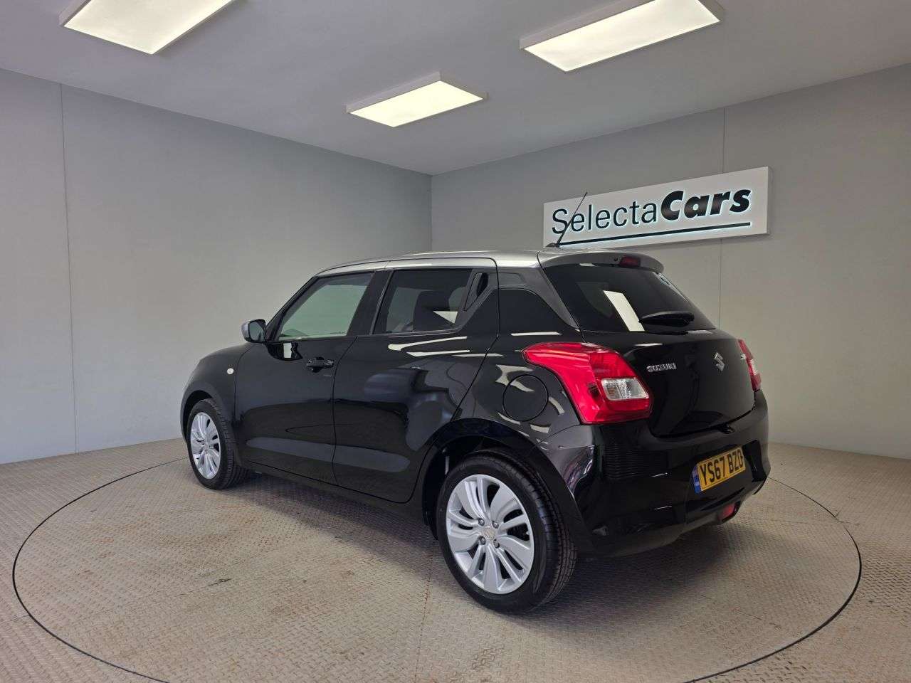 A 2017 SUZUKI SWIFT 1.0 Boosterjet SZ-T Hatchback 5dr Petrol Manual Euro 6 (111 ps) A 2017 SUZUKI SWIFT 1.0 Boosterjet SZ-T Hatchback 5dr Petrol Manual Euro 6 (111 ps)