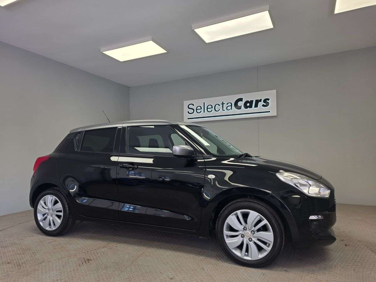 A 2017 SUZUKI SWIFT 1.0 Boosterjet SZ-T Hatchback 5dr Petrol Manual Euro 6 (111 ps) A 2017 SUZUKI SWIFT 1.0 Boosterjet SZ-T Hatchback 5dr Petrol Manual Euro 6 (111 ps)
