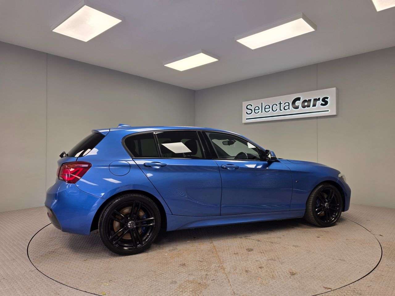 2018 BMW 1 SERIES 2018 BMW 1 SERIES
