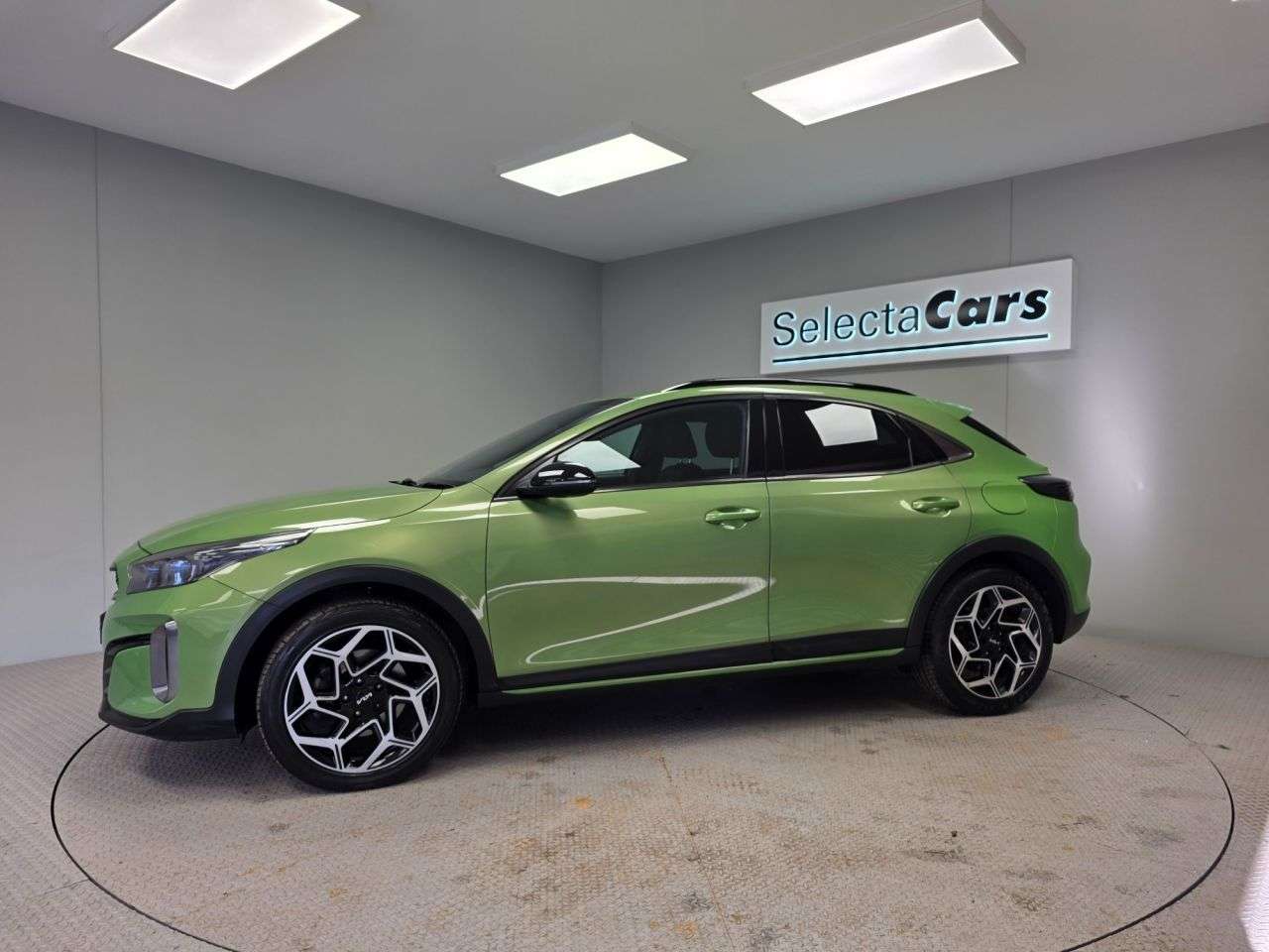 2022 KIA XCEED 2022 KIA XCEED