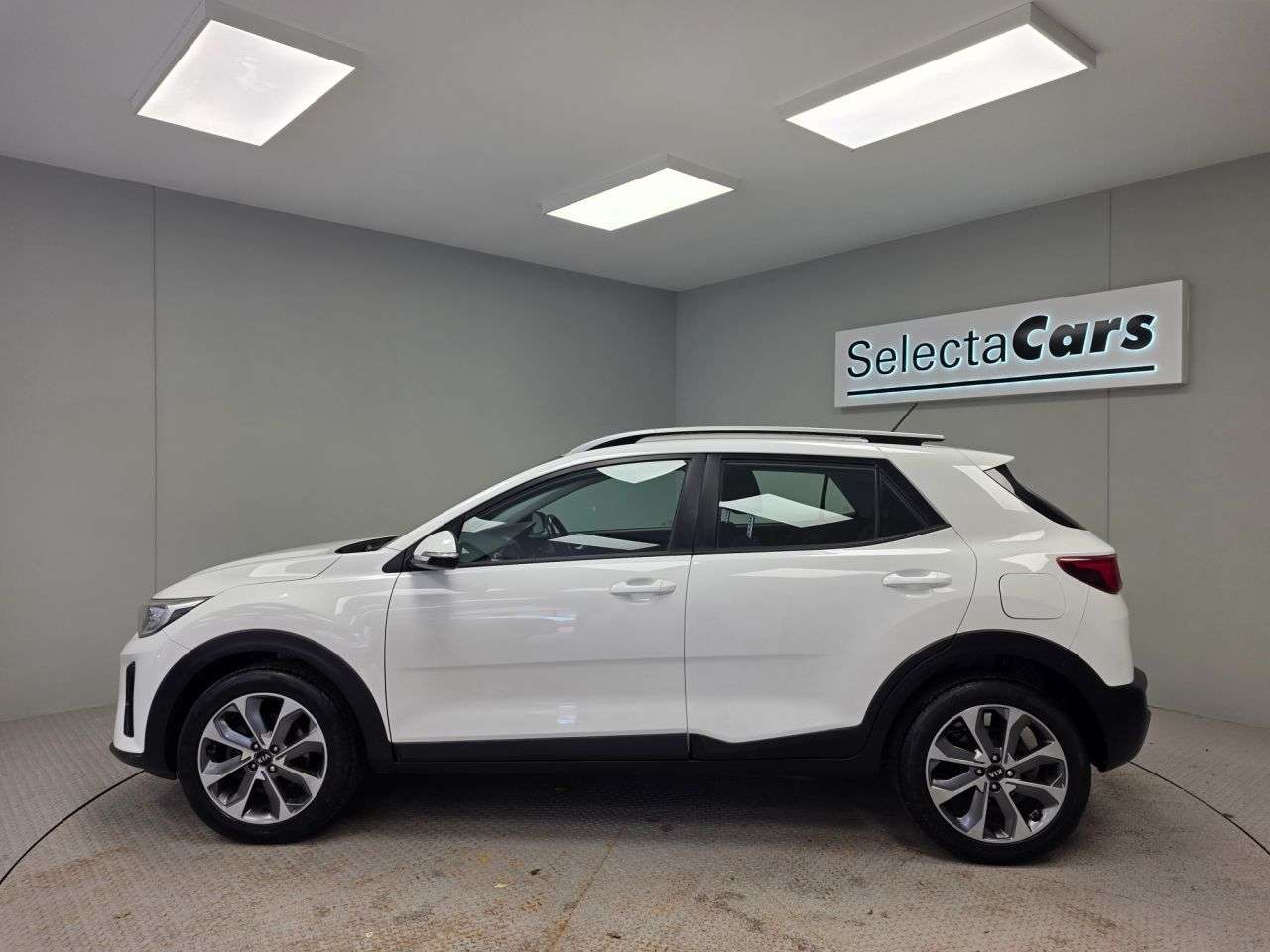 2019 KIA STONIC 2019 KIA STONIC