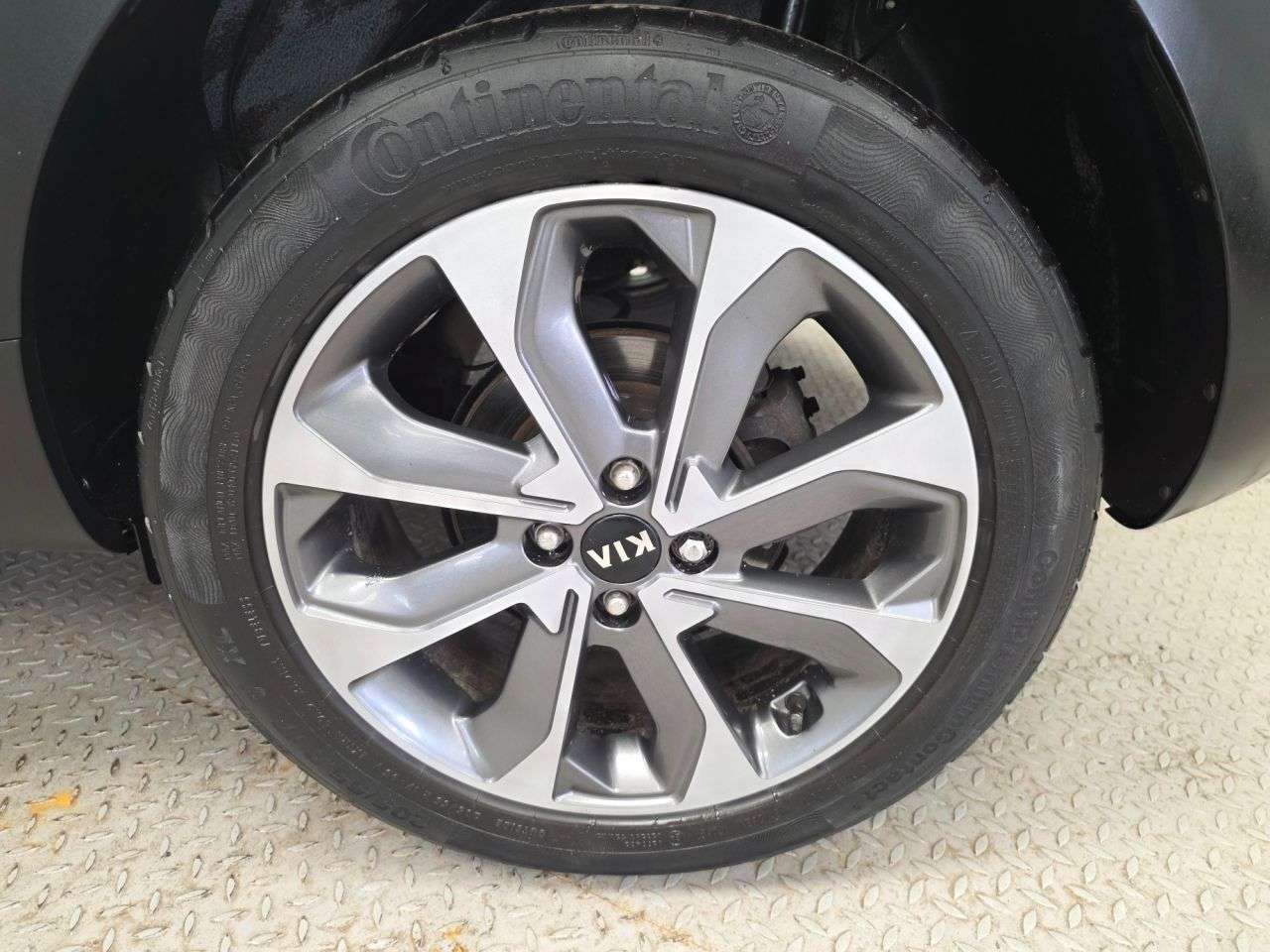 2019 KIA STONIC 2019 KIA STONIC