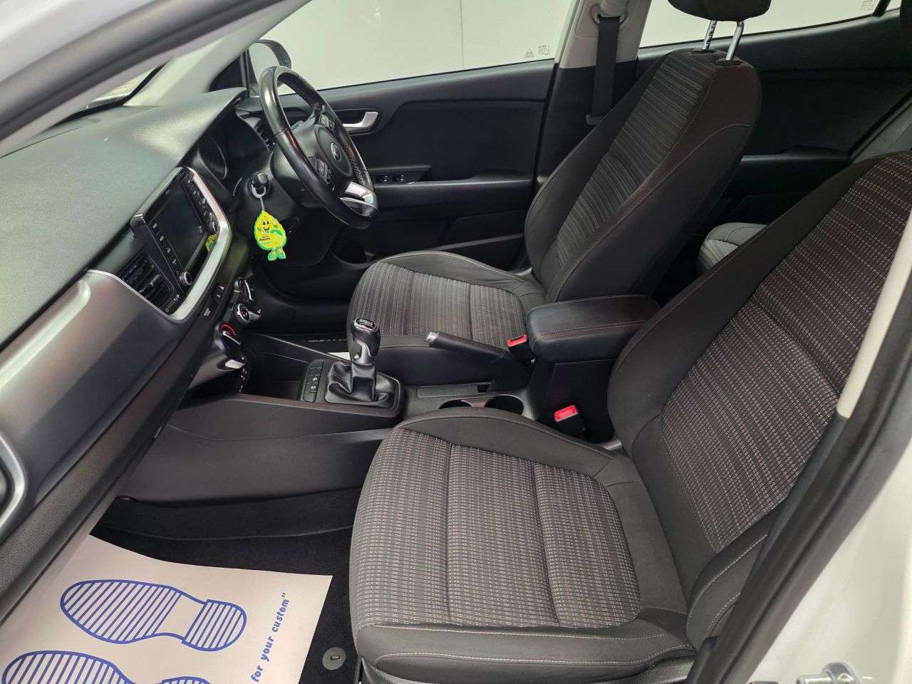 2019 KIA STONIC 2019 KIA STONIC