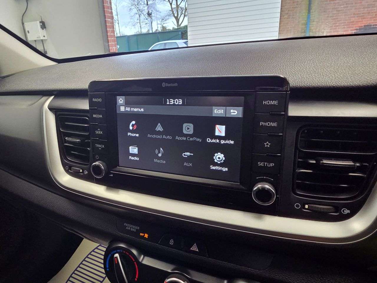 2019 KIA STONIC 2019 KIA STONIC