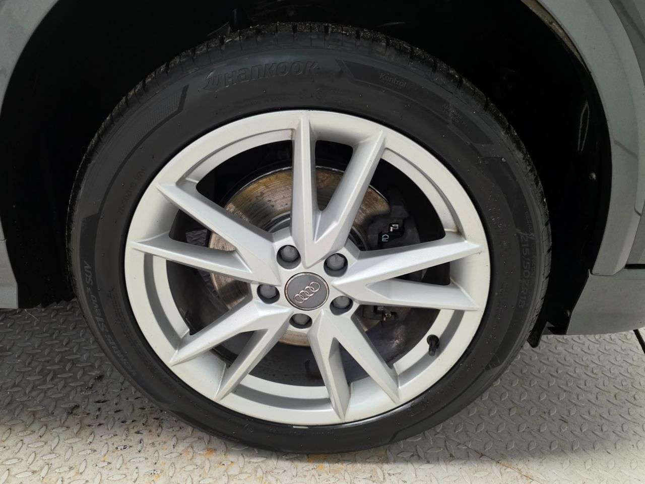 2017 AUDI Q2 2017 AUDI Q2