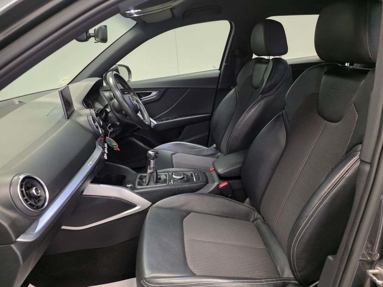 2017 AUDI Q2 2017 AUDI Q2