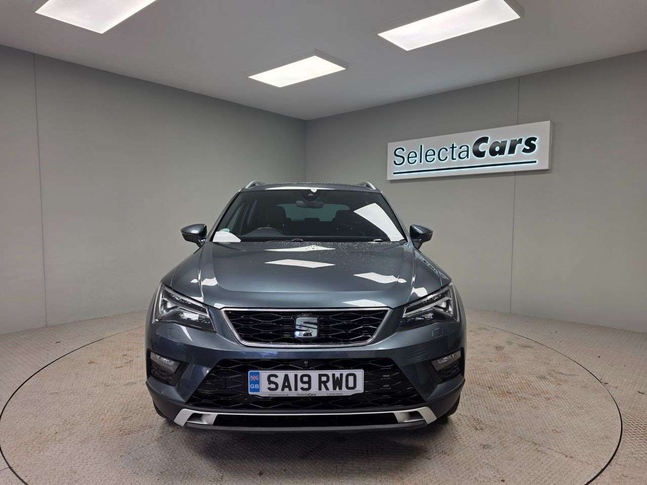 A 2019 SEAT ATECA 2.0 TDI XCELLENCE Lux SUV 5dr Diesel DSG 4Drive Euro 6 (s/s) (150 ps) A 2019 SEAT ATECA 2.0 TDI XCELLENCE Lux SUV 5dr Diesel DSG 4Drive Euro 6 (s/s) (150 ps)