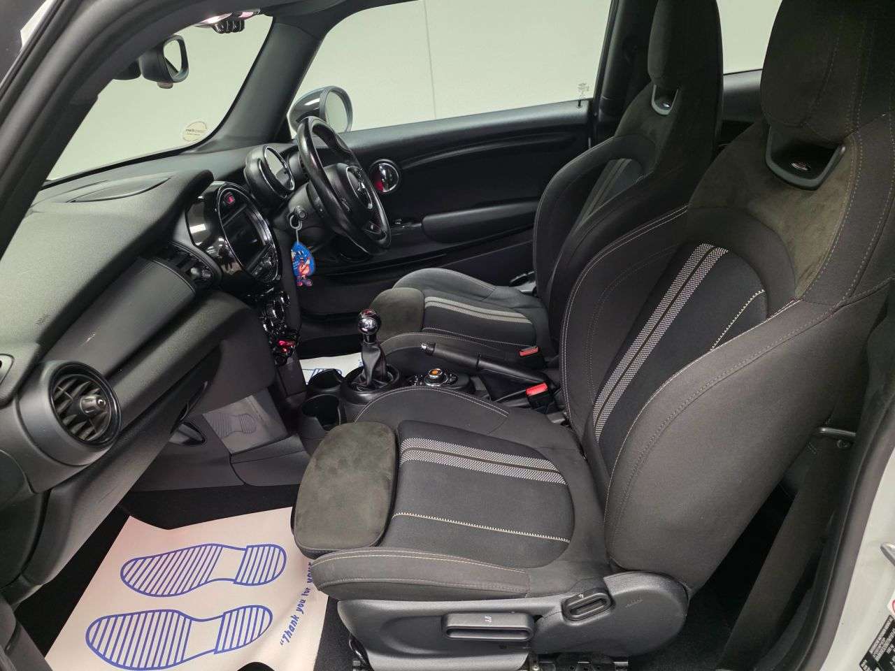 2018 MINI HATCH 2018 MINI HATCH