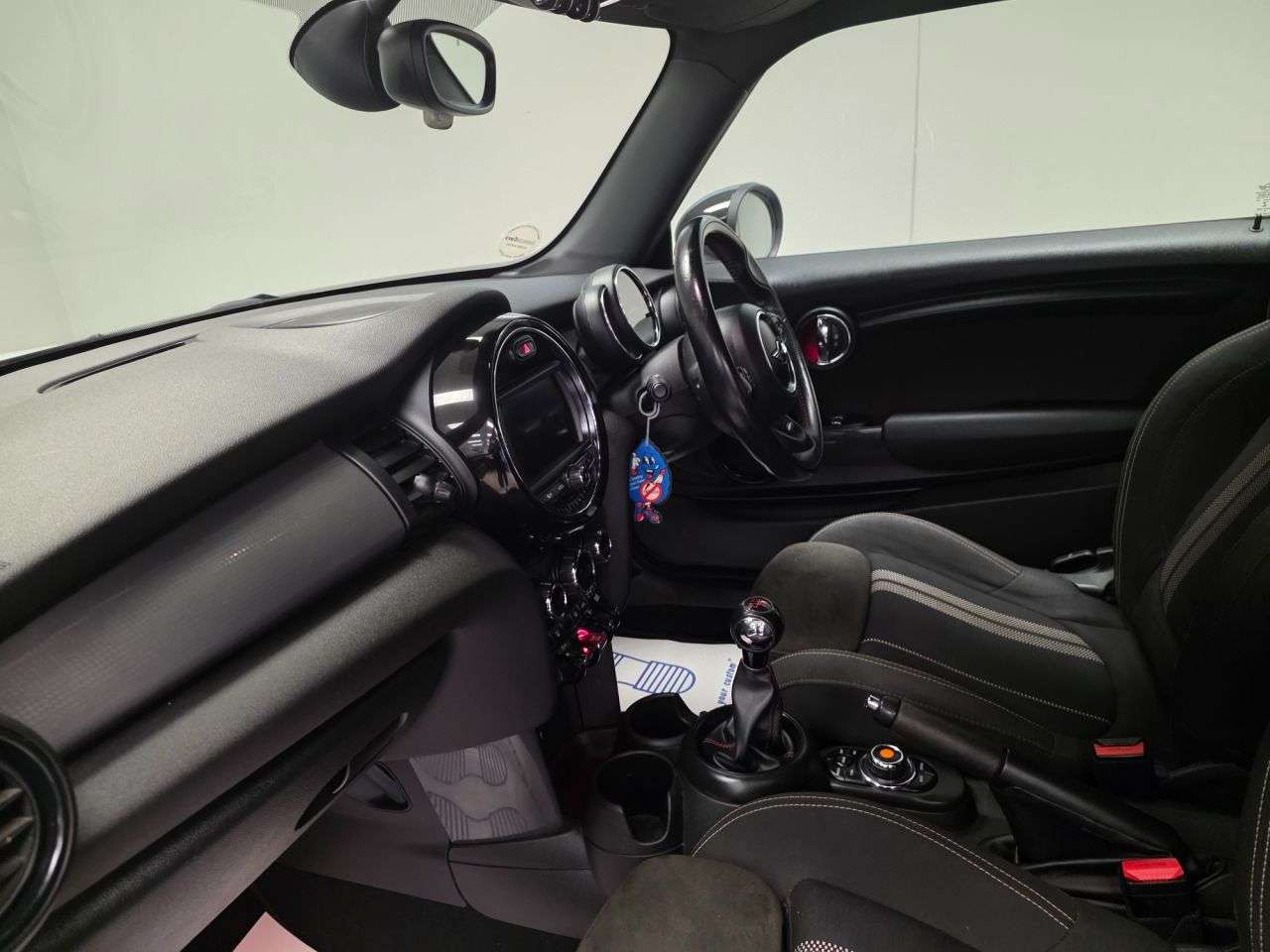 2018 MINI HATCH 2018 MINI HATCH