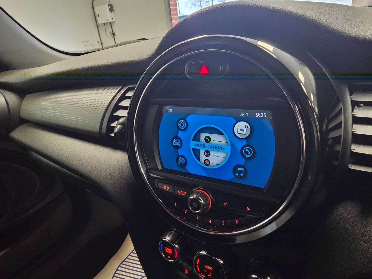 2018 MINI HATCH 2018 MINI HATCH