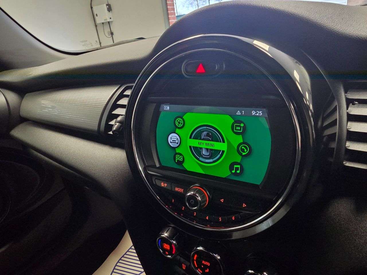 2018 MINI HATCH 2018 MINI HATCH