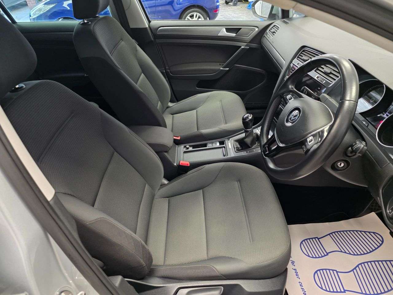 2019 VOLKSWAGEN GOLF 2019 VOLKSWAGEN GOLF