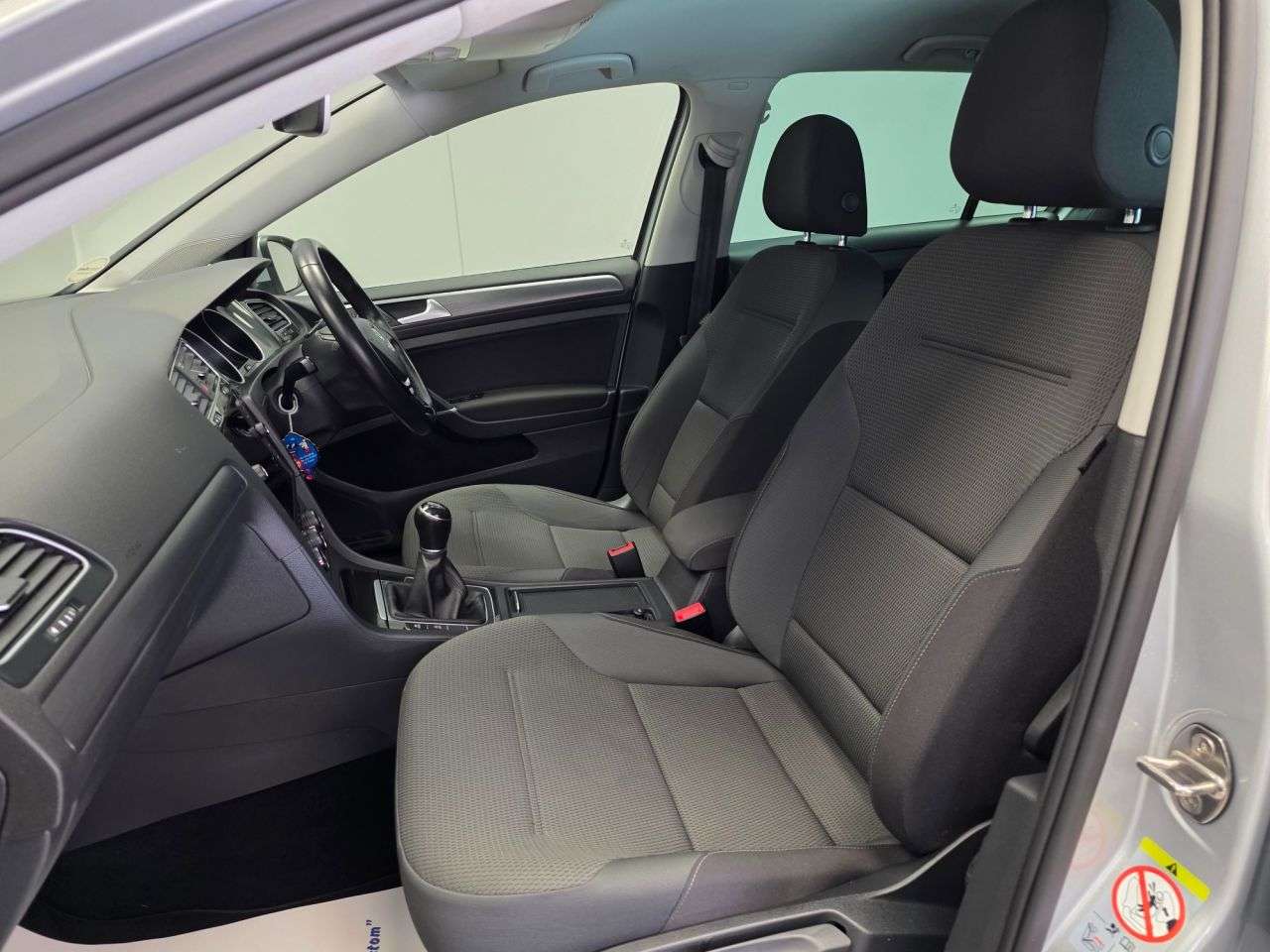 2019 VOLKSWAGEN GOLF 2019 VOLKSWAGEN GOLF