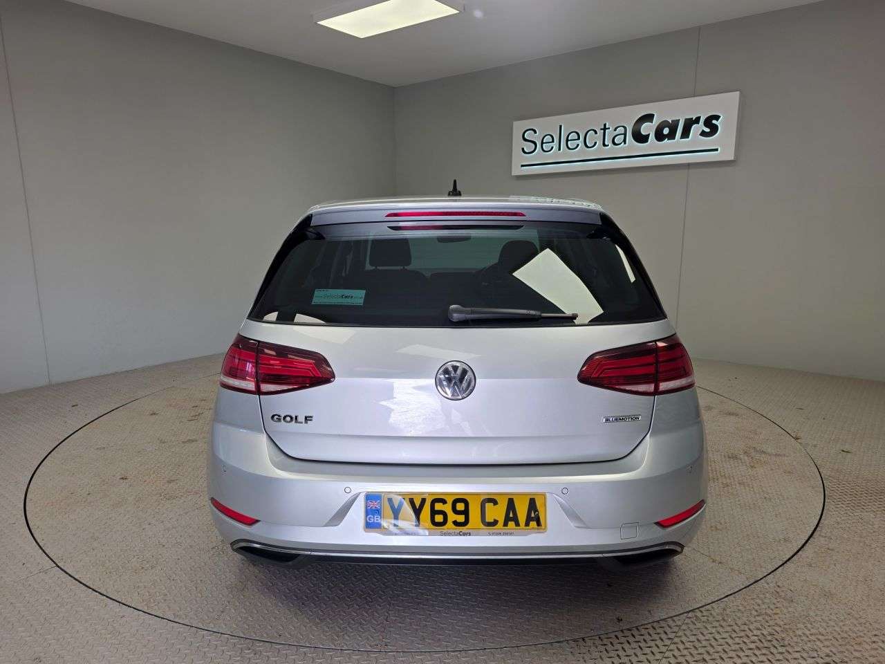 2019 VOLKSWAGEN GOLF 2019 VOLKSWAGEN GOLF