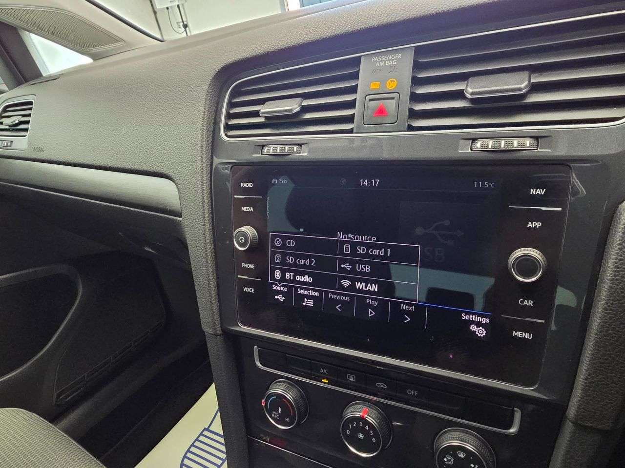 2019 VOLKSWAGEN GOLF 2019 VOLKSWAGEN GOLF