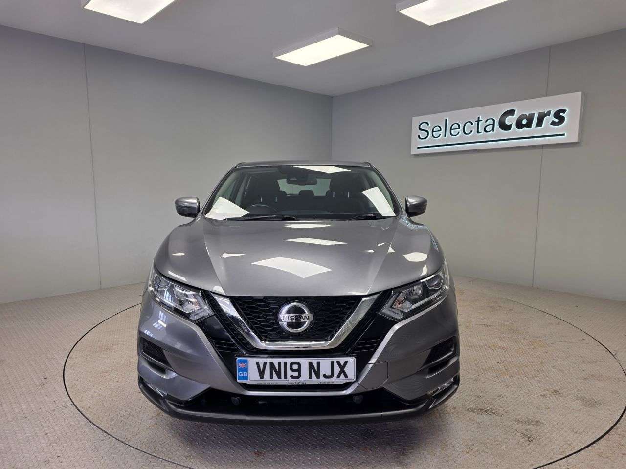 A 2019 NISSAN QASHQAI 1.3 DIG-T Acenta Premium SUV 5dr Petrol Manual Euro 6 (s/s) (140 ps) A 2019 NISSAN QASHQAI 1.3 DIG-T Acenta Premium SUV 5dr Petrol Manual Euro 6 (s/s) (140 ps)