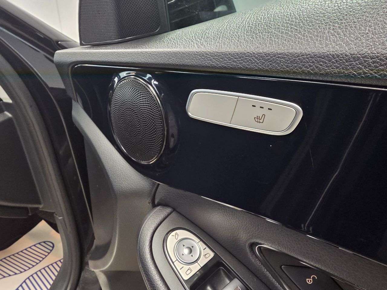 2019 MERCEDES-BENZ C-CLASS 2019 MERCEDES-BENZ C-CLASS