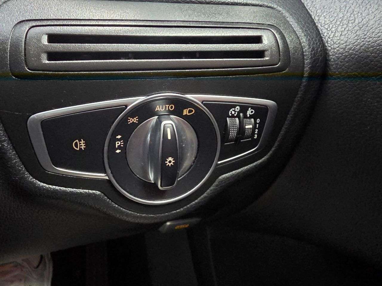 2019 MERCEDES-BENZ C-CLASS 2019 MERCEDES-BENZ C-CLASS