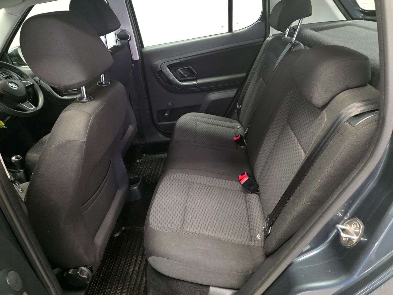 2014 SKODA FABIA 2014 SKODA FABIA