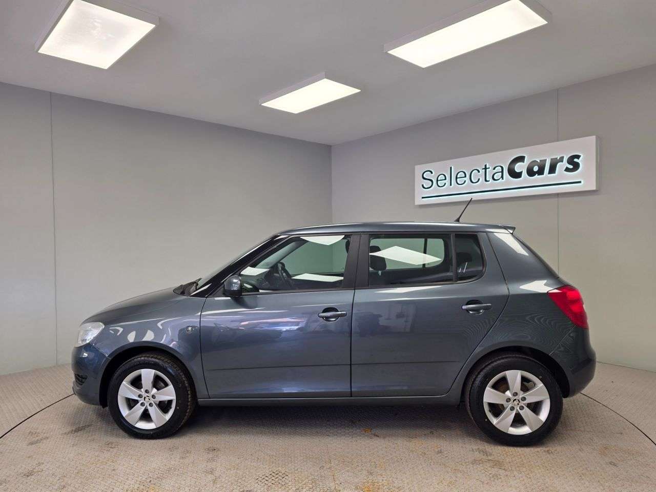 2014 SKODA FABIA 2014 SKODA FABIA