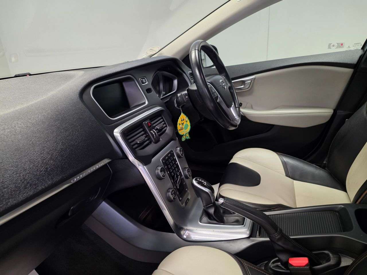 2016 VOLVO V40 CROSS COUNTRY 2016 VOLVO V40 CROSS COUNTRY