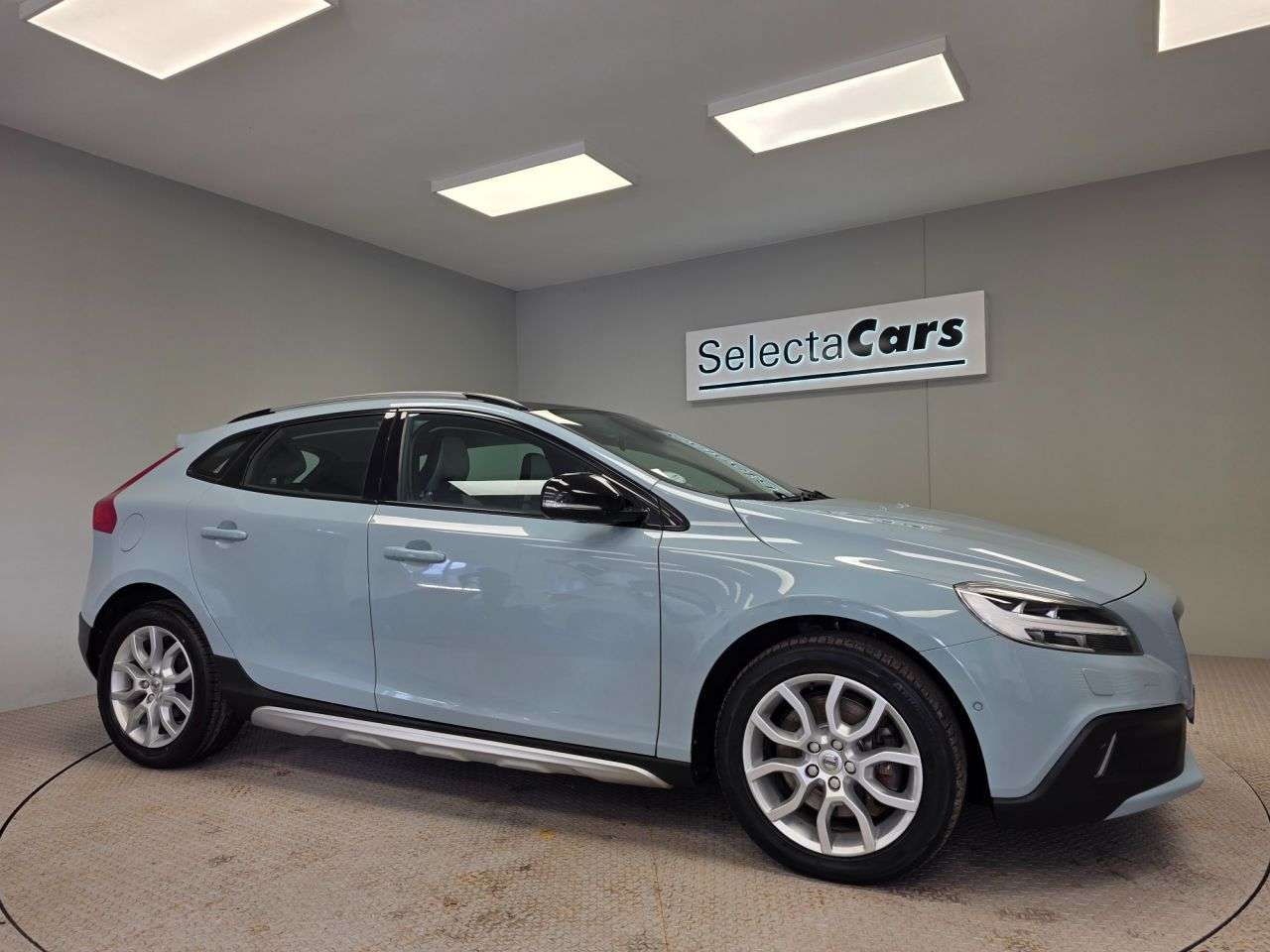 2016 VOLVO V40 CROSS COUNTRY 2016 VOLVO V40 CROSS COUNTRY